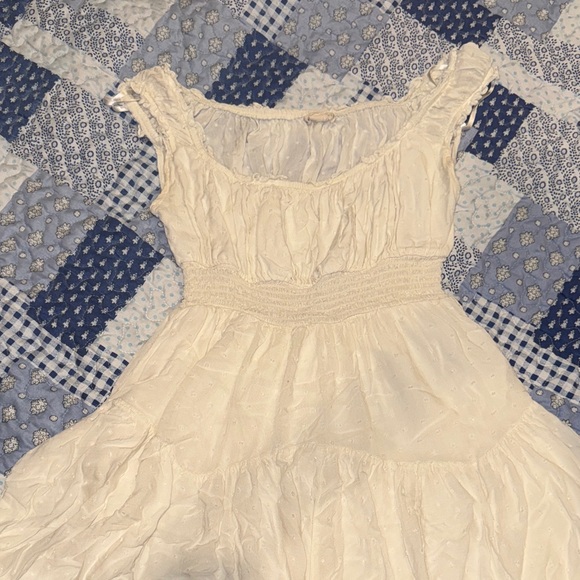 Aeropostale Dresses & Skirts - Aeropostale Cream Sleeveless dress